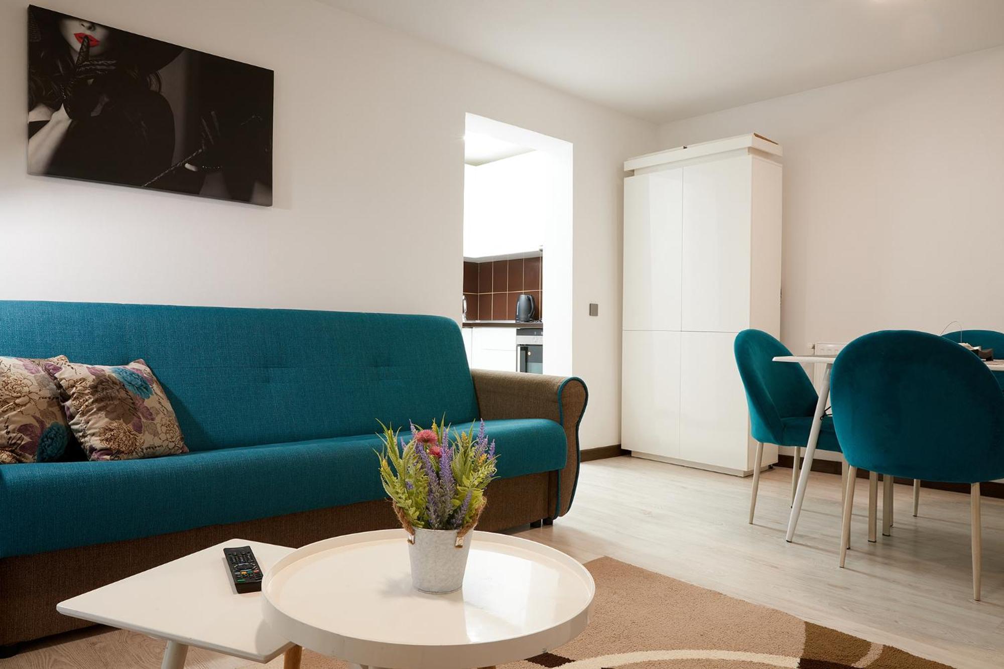 Giovi Central Apartment คลูจ-นาโปกา ภายนอก รูปภาพ